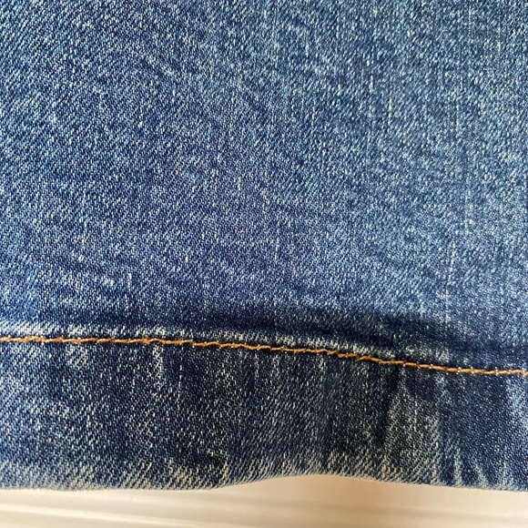 Madewell Denim Mid length Skirt. Front Slit with angle buttons -Sz 28 - Picture 11 of 15